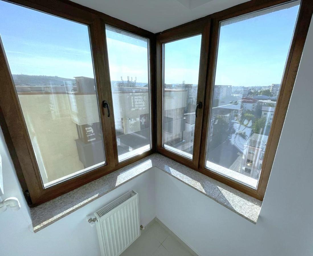 Taste Of Iasi - Two Room Apartment - Central - Sunset Touch Luaran gambar
