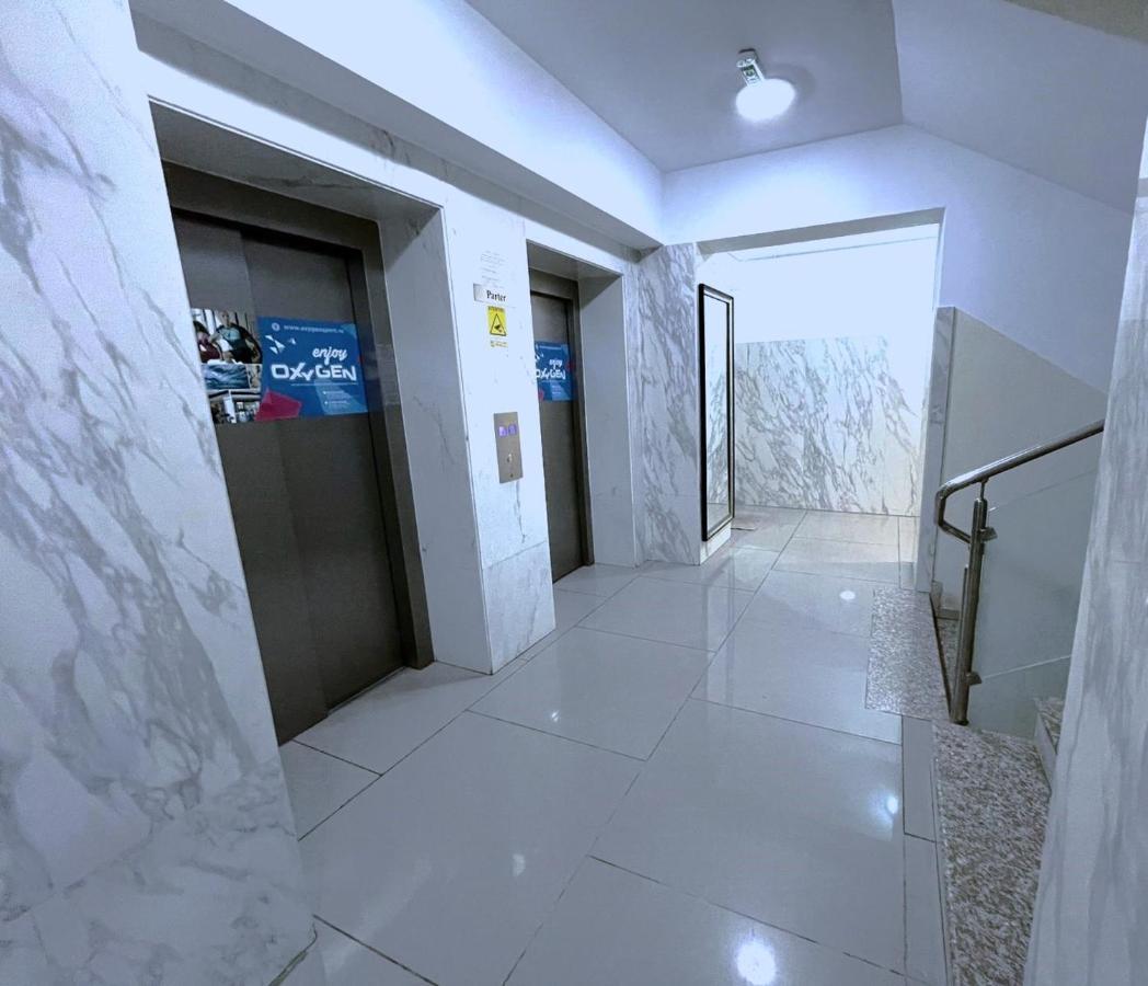 Taste Of Iasi - Two Room Apartment - Central - Sunset Touch Luaran gambar